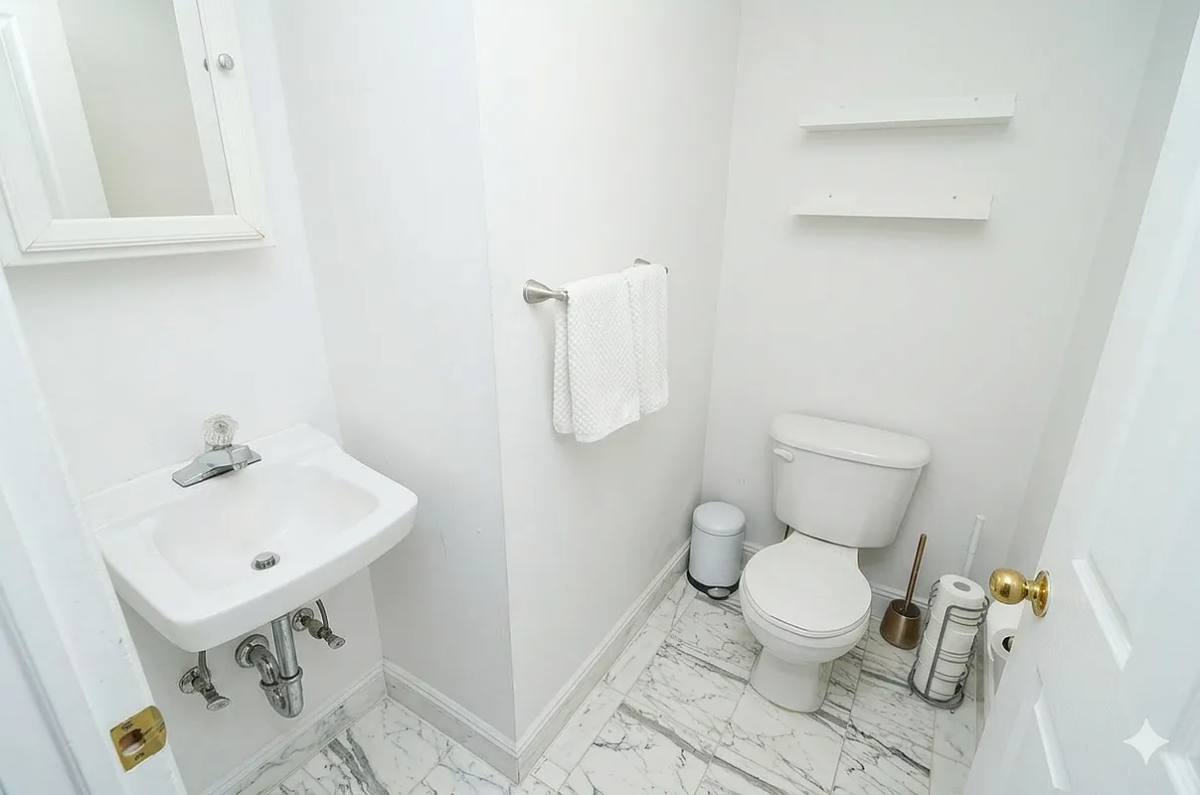 Apartment for rent at 126 Rivington St #5A, New York, NY 10002