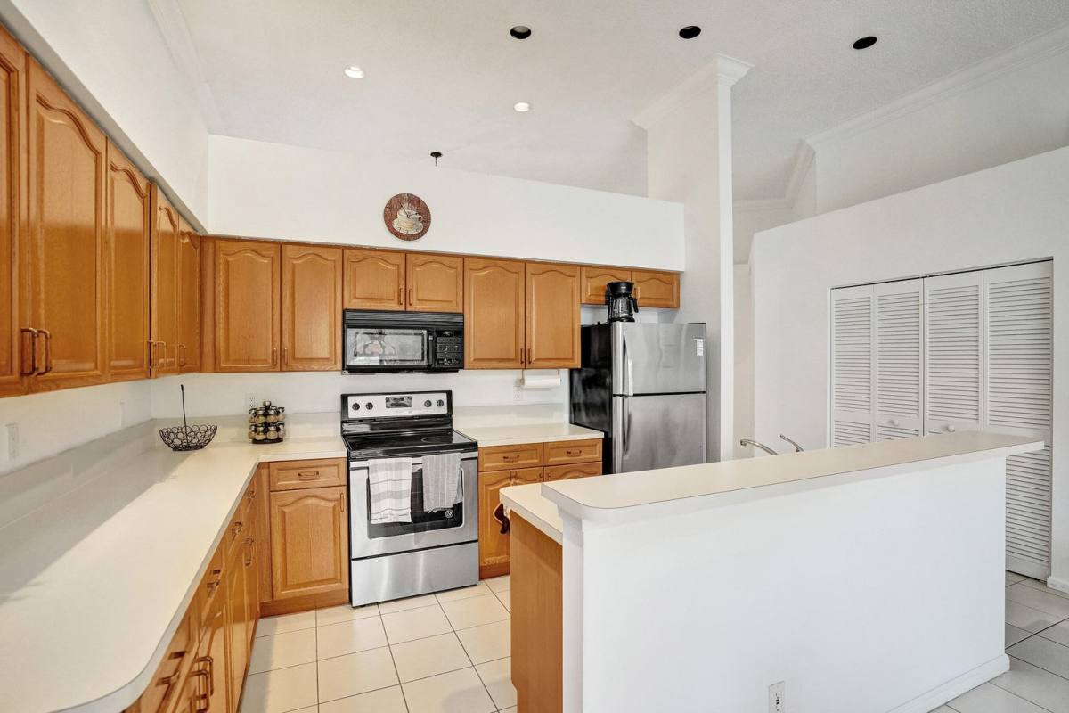 House for rent at 4553 Barclay Fair Way, Lake Worth, FL 33449