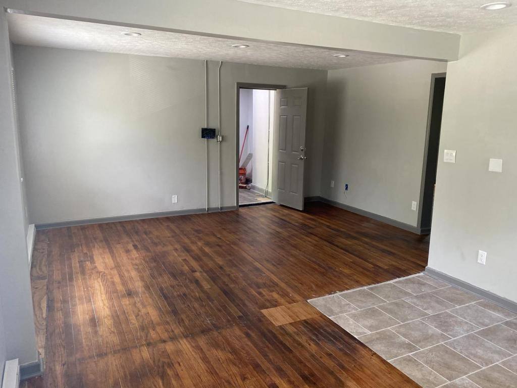 Apartment for rent at 412 Parkwood #4, Dayton, OH 45405