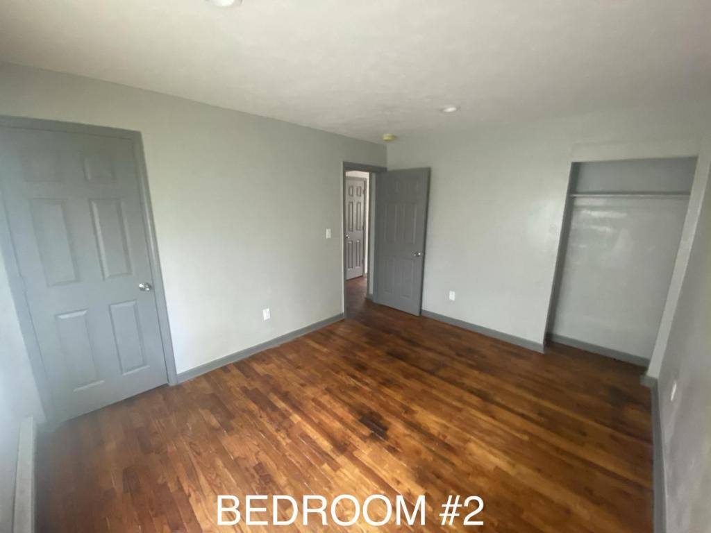 Apartment for rent at 412 Parkwood #4, Dayton, OH 45405
