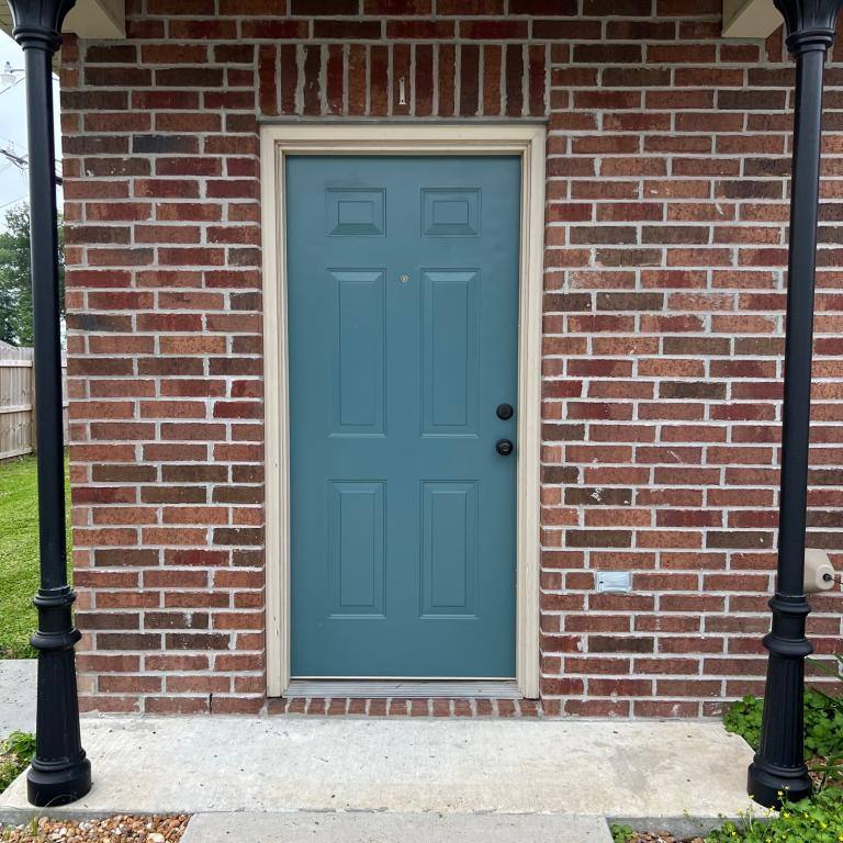 House for rent at 422 W Lagrange St, Lake Charles, LA 70605