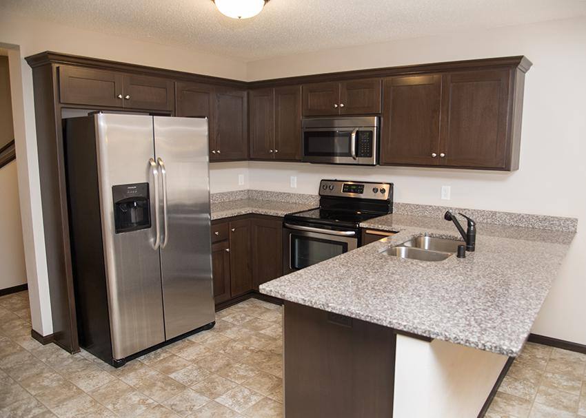 Townhouse for rent at 1834 139th Ave N, Andover, MN 55304