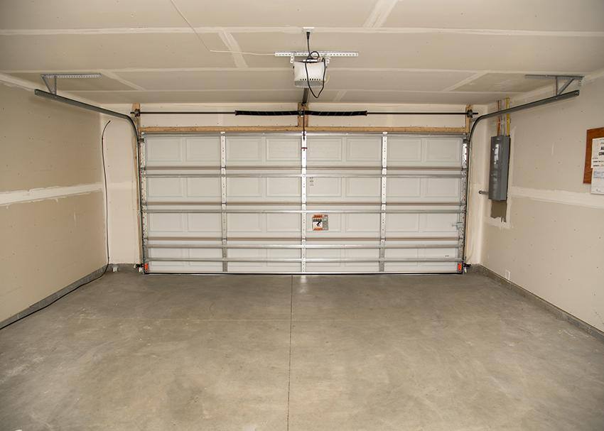 Townhouse for rent at 1834 139th Ave N, Andover, MN 55304