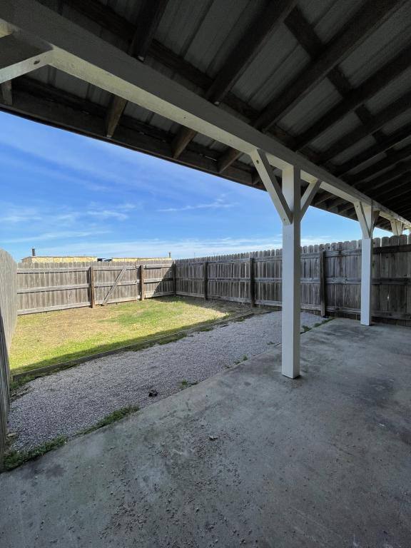 House for rent at 105 County Rd 212 #B, Florence, TX 76527