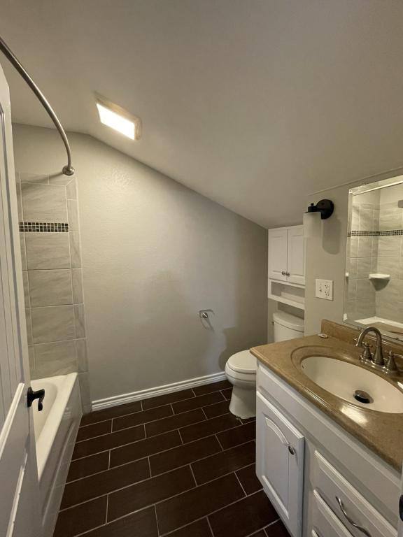 House for rent at 105 County Rd 212 #B, Florence, TX 76527
