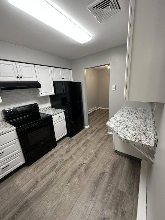 House for rent at 69 Overlook Dr, Clinton, NJ 08809