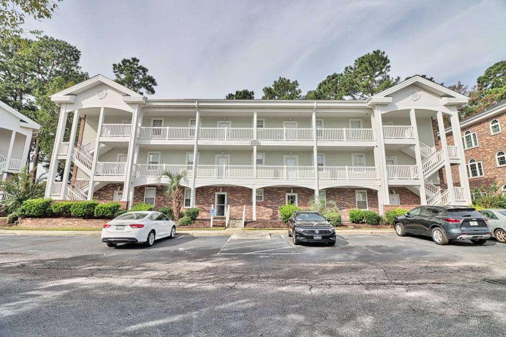 Apartment for rent at 698 Riverwalk Dr, Myrtle Beach, SC 29579