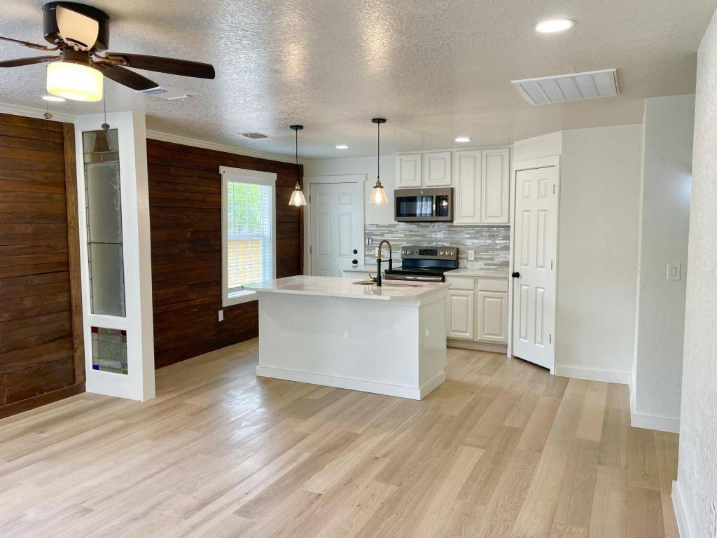 House for rent at 164 Day Rd, San Antonio, TX 78210