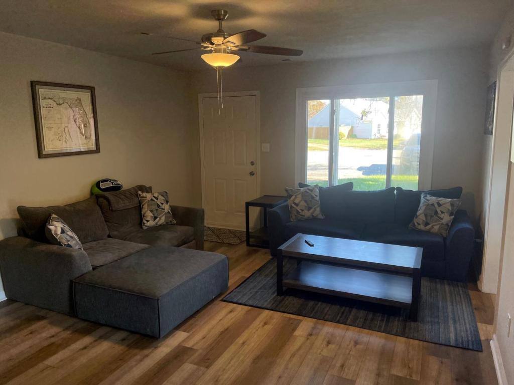 House for rent at 1705 Cacapon Court, Virginia Beach, VA 23454