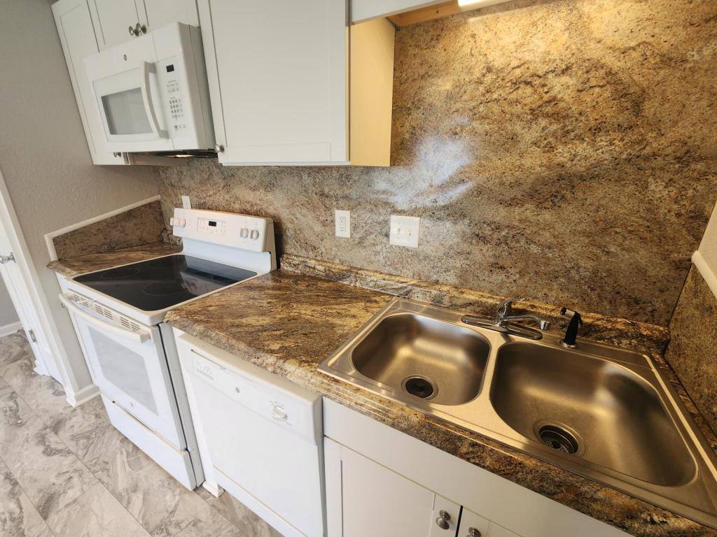 Condo for rent at 205 Double Eagle Dr #E1, Myrtle Beach, SC 29575