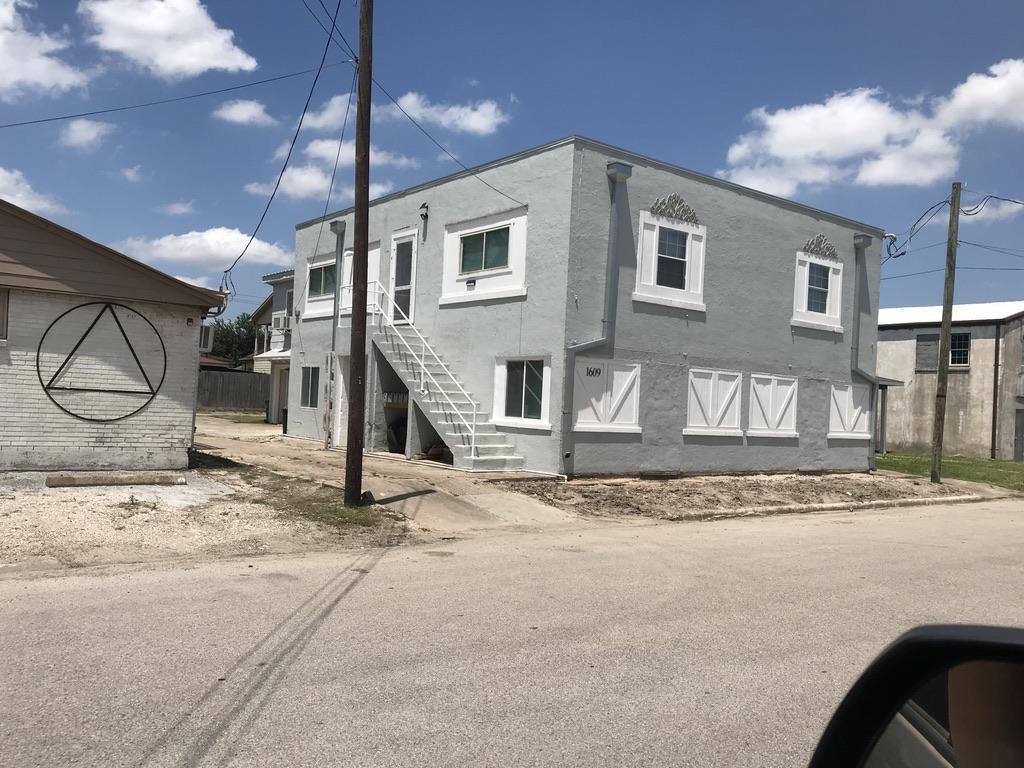 Apartment for rent at 1609 1st St, Galena Park, TX 77547