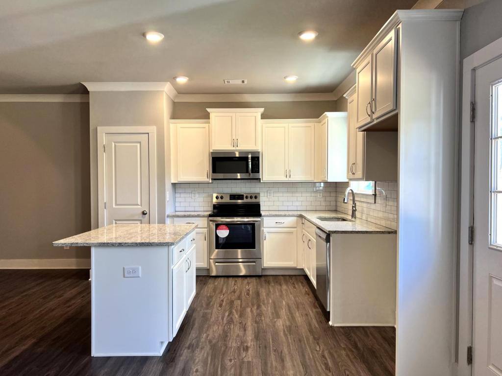 Townhouse for rent at 110 McAllister Rd, Cornelia, GA 30531