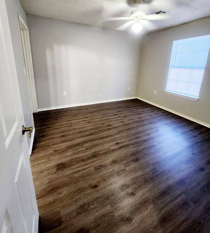 Apartment for rent at 2109 N Main St #201, Muskogee, OK 74401