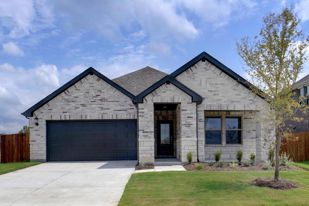 House for rent at 1244 Coneflower Place, Lavon, TX 75166