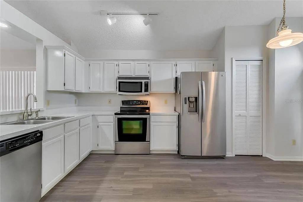 House for rent at 2833 Falling Tree Circle, Orlando, FL 32837