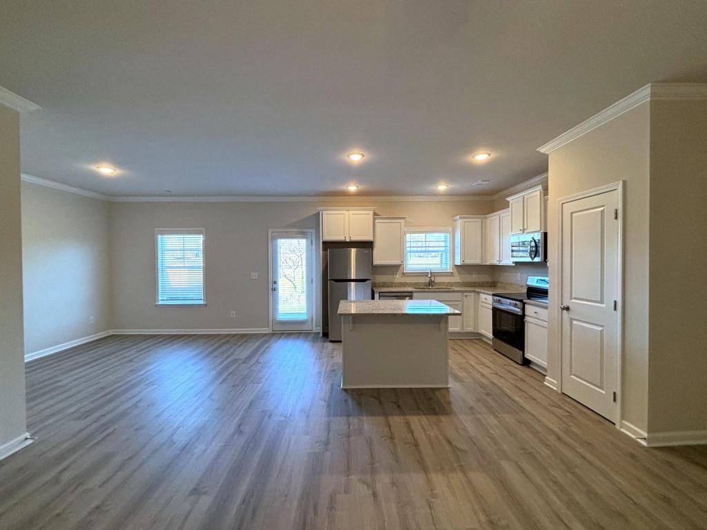 Townhouse for rent at 235-E Harvest Ridge Lane, Cornelia, GA 30531