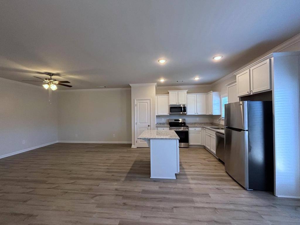 Townhouse for rent at 244-B Harvest Ridge Lane, Cornelia, GA 30531