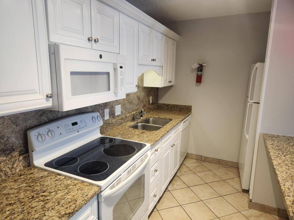 House for rent at 216 Double Eagle Dr #D2, Myrtle Beach, SC 29575