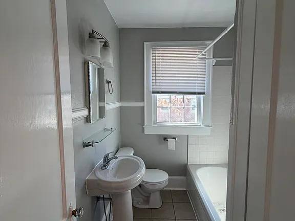 Apartment for rent at 117 Tarpley St, Burlington, NC 27215
