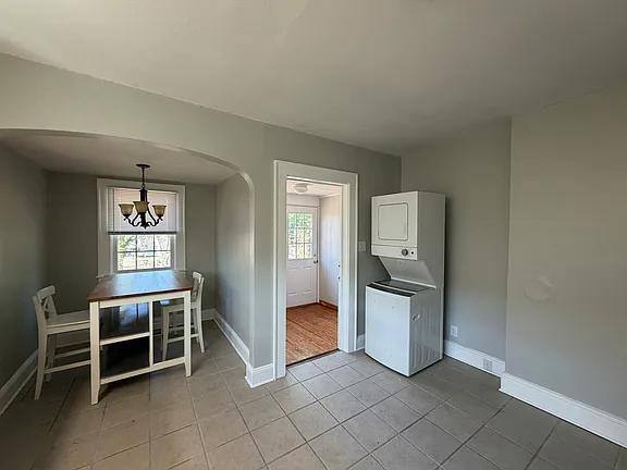Apartment for rent at 117 Tarpley St, Burlington, NC 27215