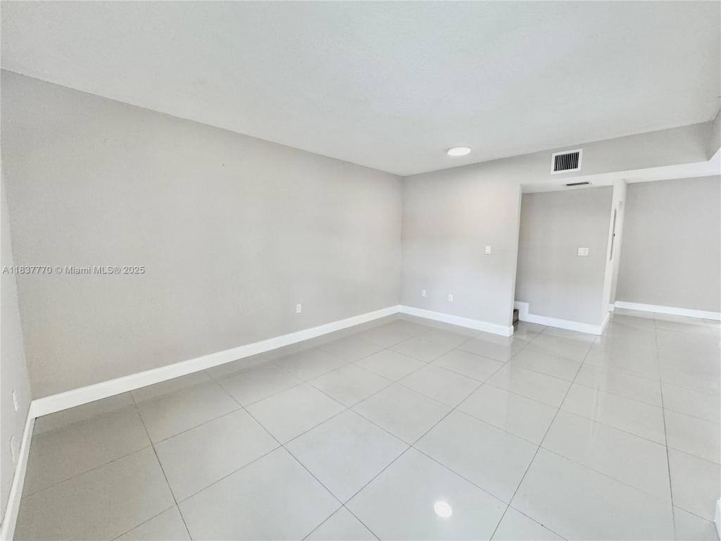 Townhouse for rent at 3840 SW 52nd Ave, Hollywood, FL 33023