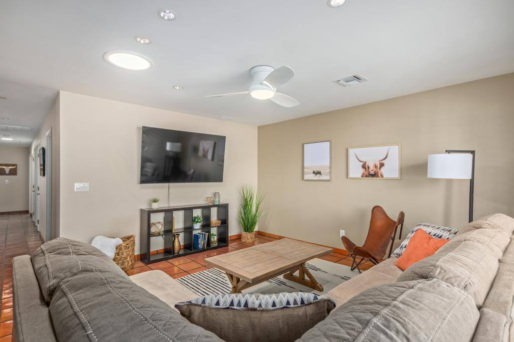 House for rent at 1028 E Hermosa Dr, Tempe, AZ 85282