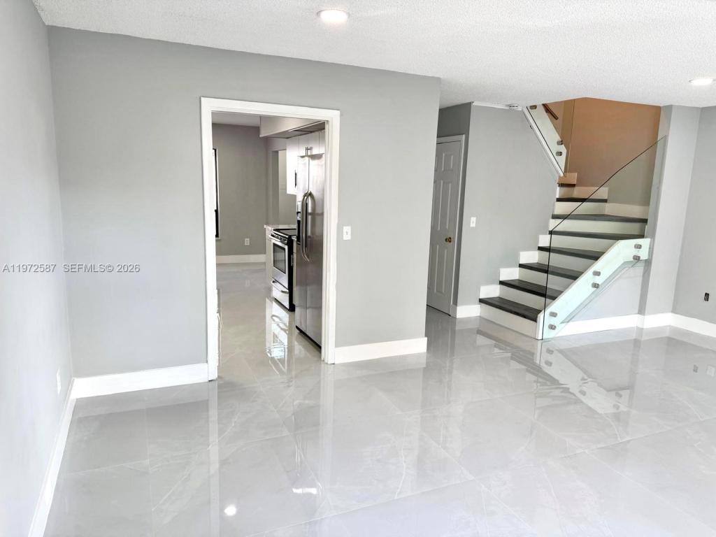 Condo for rent at 2700 N 34th Ave, Hollywood, FL 33021