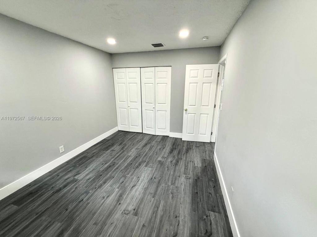 Condo for rent at 2700 N 34th Ave, Hollywood, FL 33021