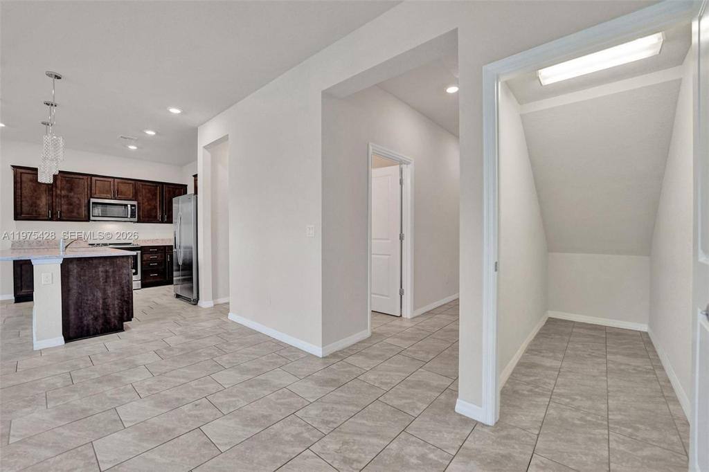Townhouse for rent at 4764 Eucalyptus Dr, Hollywood, FL 33021