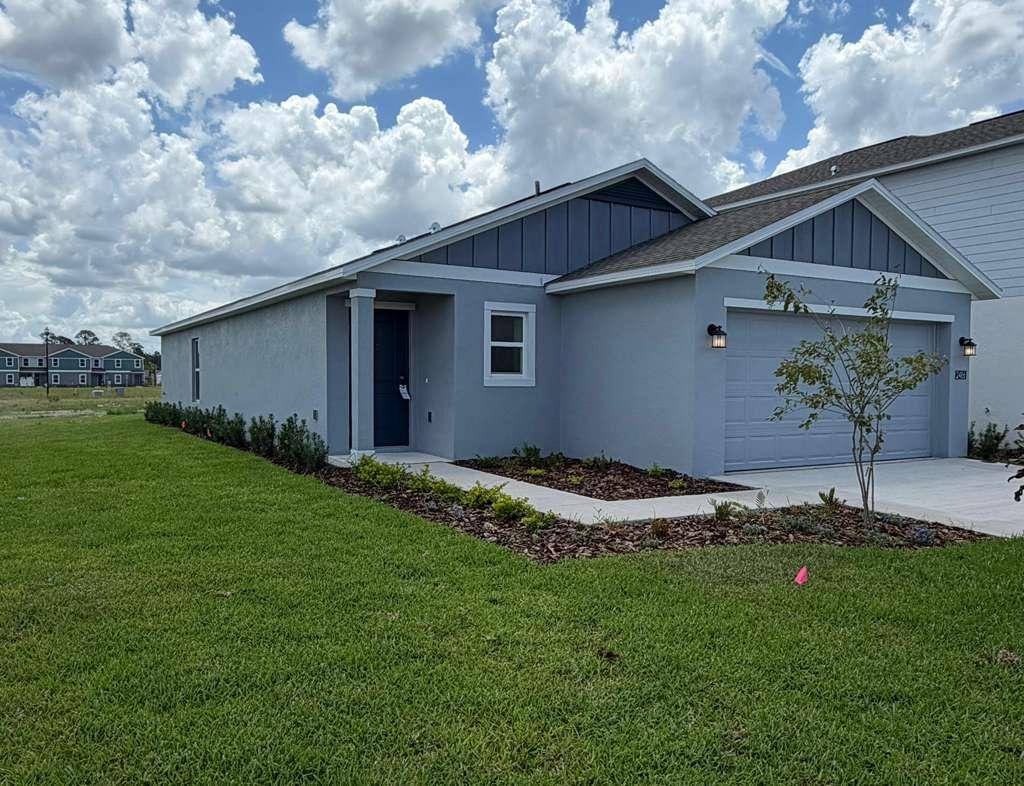 House for rent at 2486 Hallow Garden Rd, Eustis, FL 32726