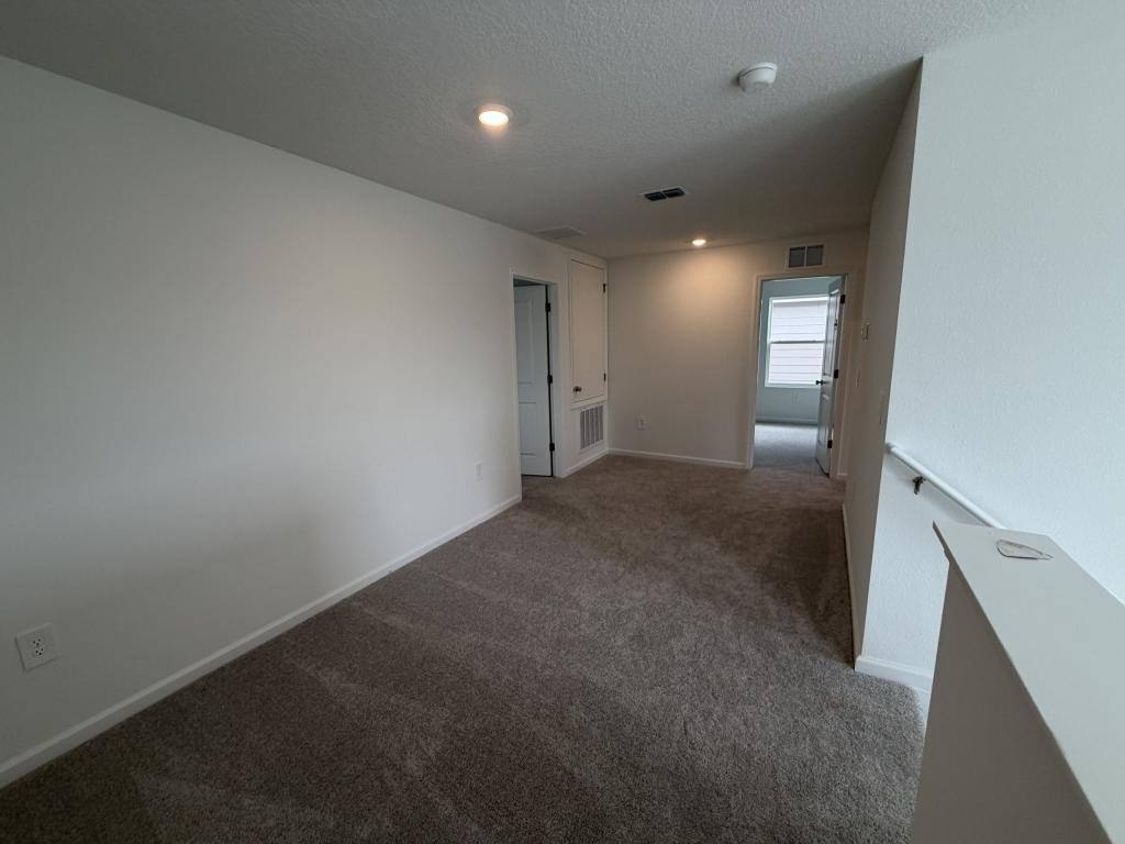 House for rent at 2486 Hallow Garden Rd, Eustis, FL 32726