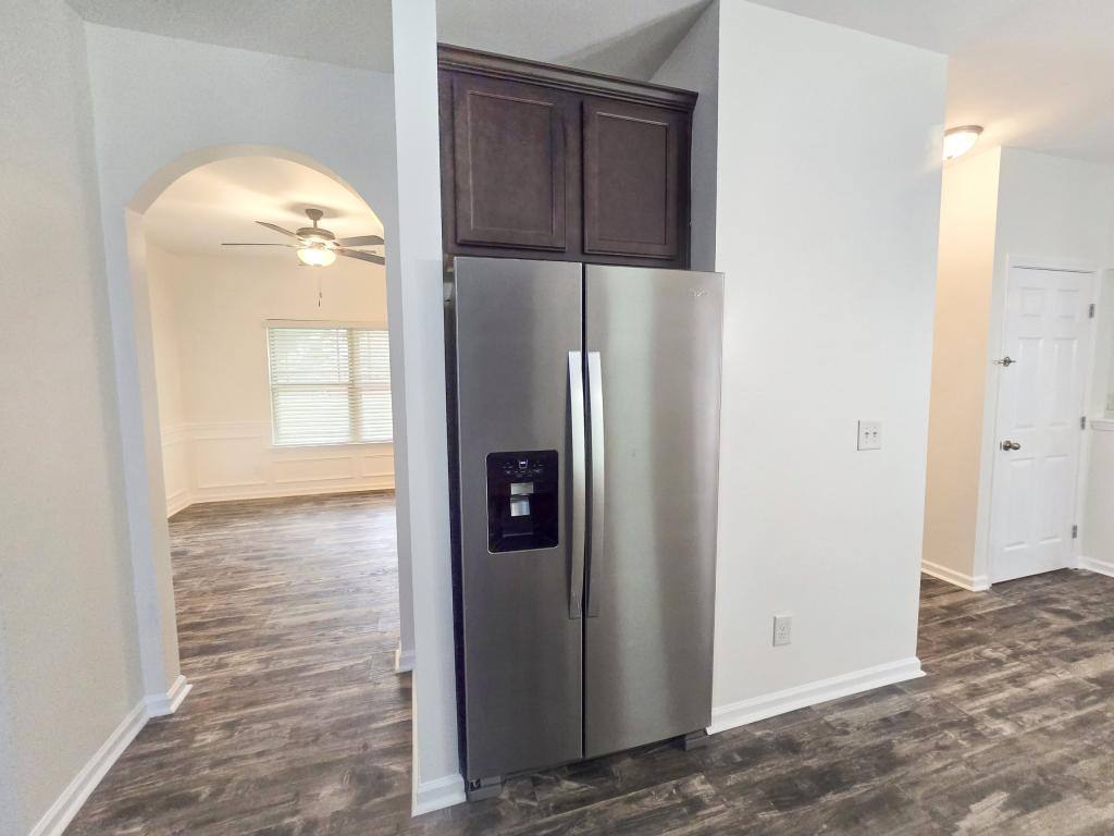 House for rent at 1437 Balvaird Dr, Lawrenceville, GA 30045