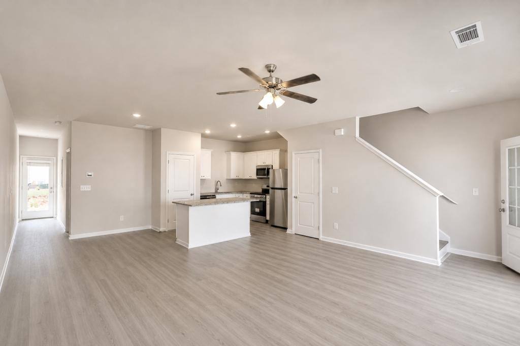 Townhouse for rent at 4244 Crosby Lane, Oakwood, GA 30566