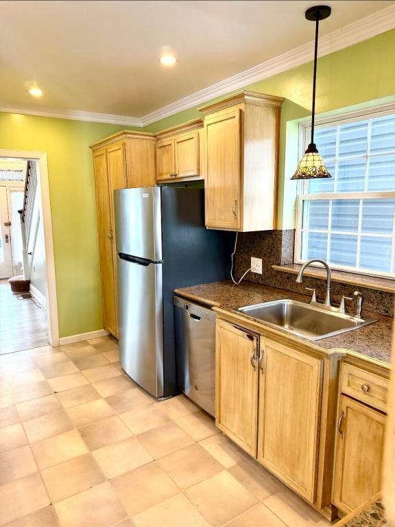 House for rent at 212 1st Ave, Altoona, PA 16602