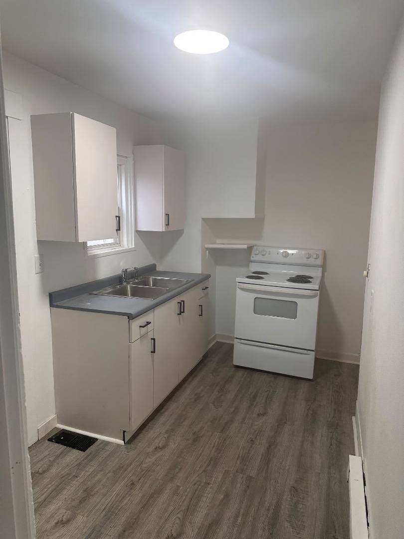 Apartment for rent at 32 Territorial Rd E #3, Battle Creek, MI 49015