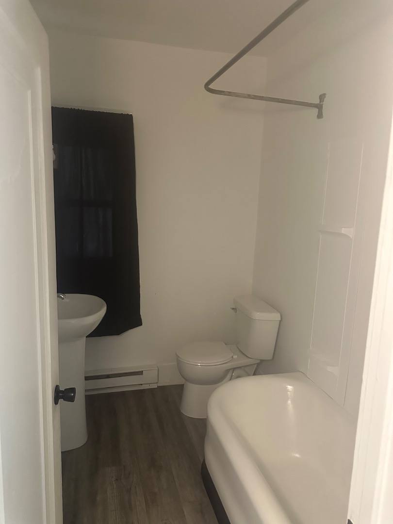 Apartment for rent at 32 Territorial Rd E #3, Battle Creek, MI 49015