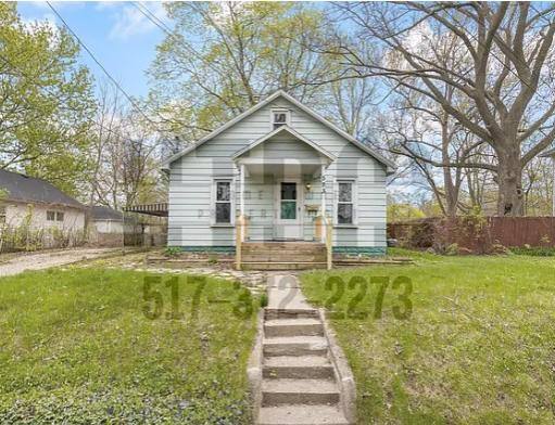 House for rent at 523 W Hodge Ave, Lansing, MI 48910