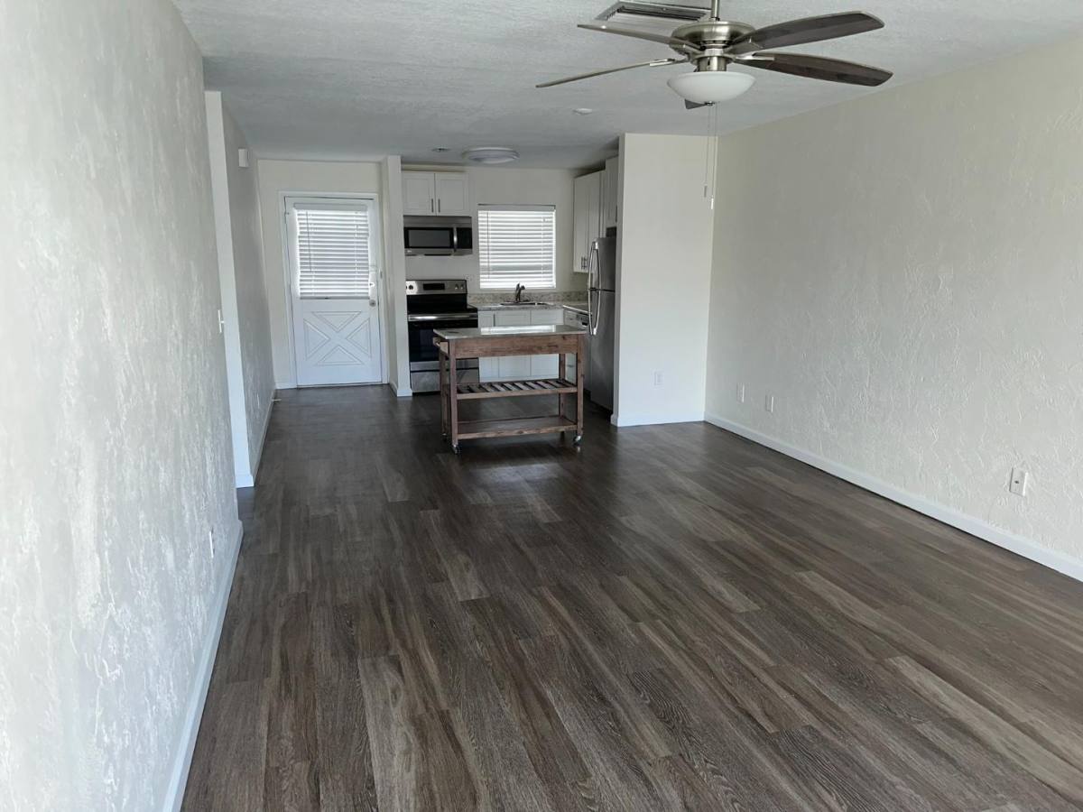 Apartment for rent at 424 N Grandview Ave #424 18, Daytona Beach, FL 32118