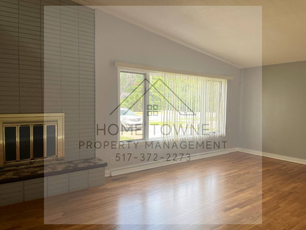 House for rent at 1909 Haslett Rd St, Haslett, MI 48840