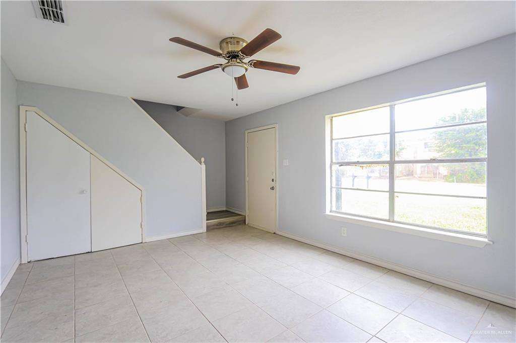 Apartment for rent at 720 E Sugarcane Dr #2, Weslaco, TX 78599