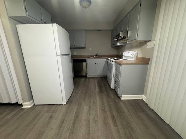Apartment for rent at 802-806 British Woods Dr #11, Lenoir, NC 28645