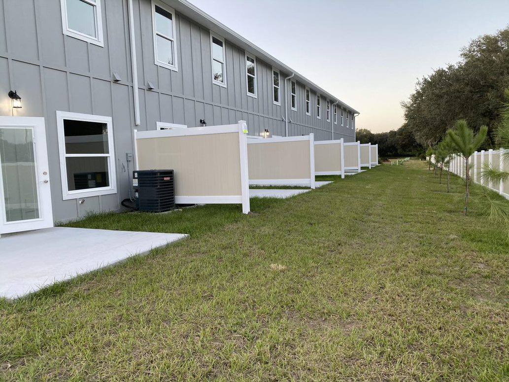 Townhouse for rent at 440 N 1st Ave, Bartow, FL 33830