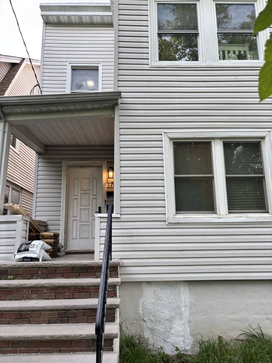Townhouse for rent at 178 Humphrey St, Englewood, NJ 07631