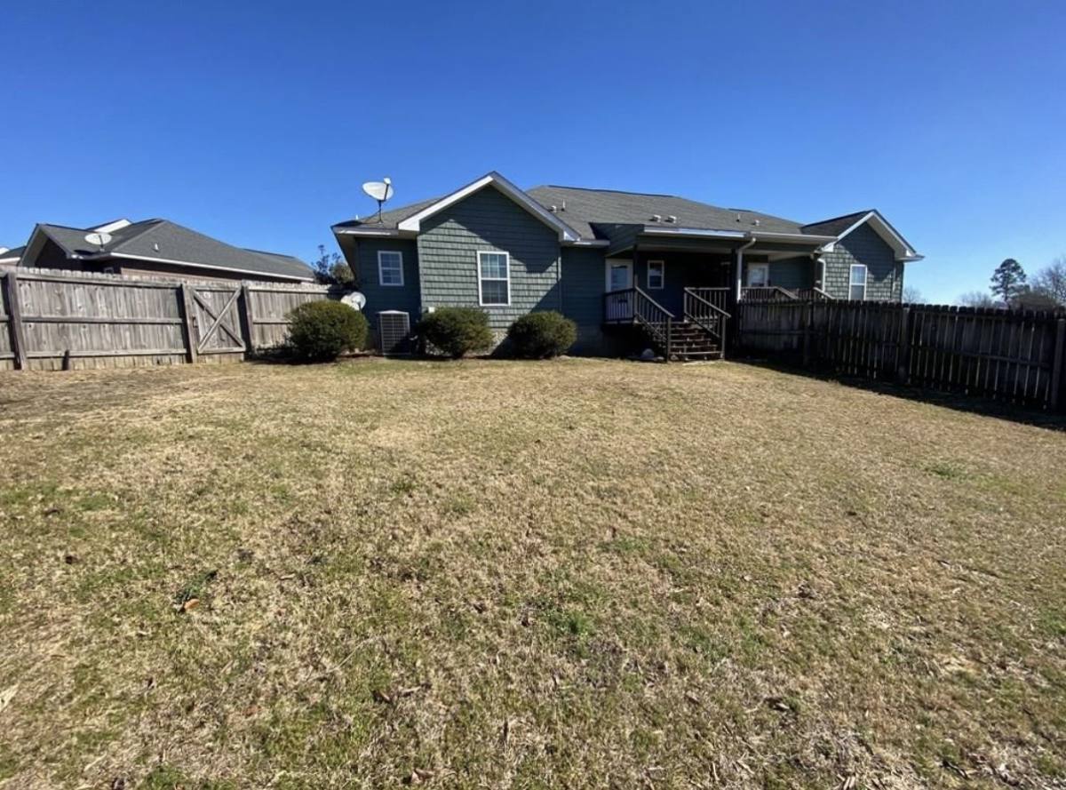 Townhouse for rent at 6085 Village W Lane, Graniteville, SC 29829