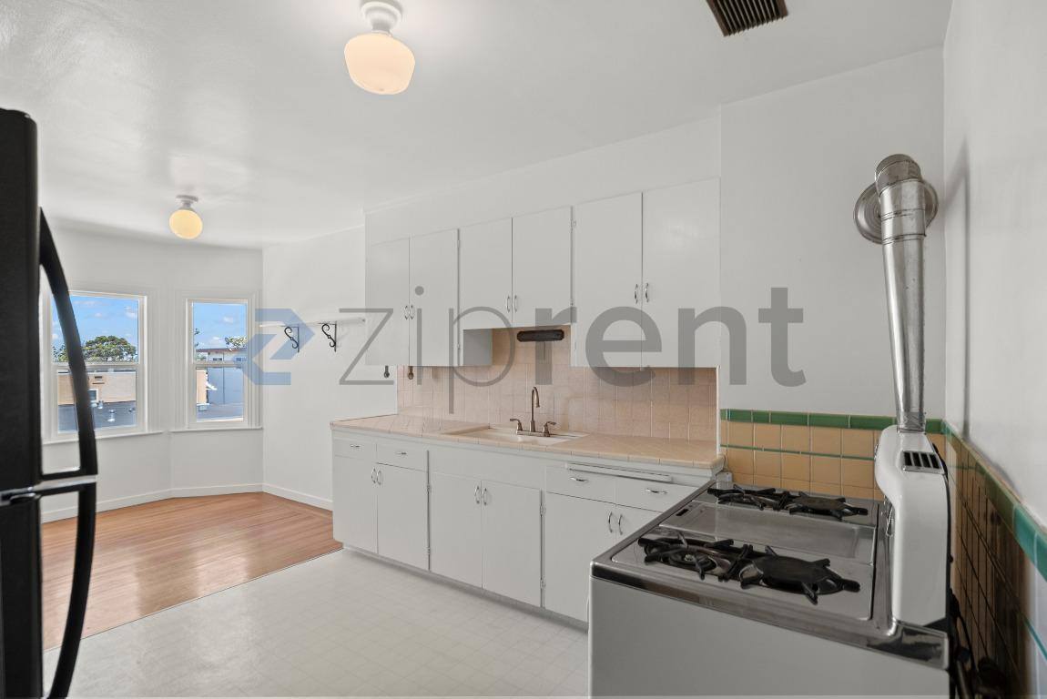 House for rent at 276 E Ave #U, San Bruno, CA 94066