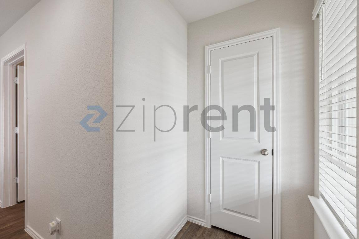House for rent at 113 Chipping Alley, Floresville, TX 78114
