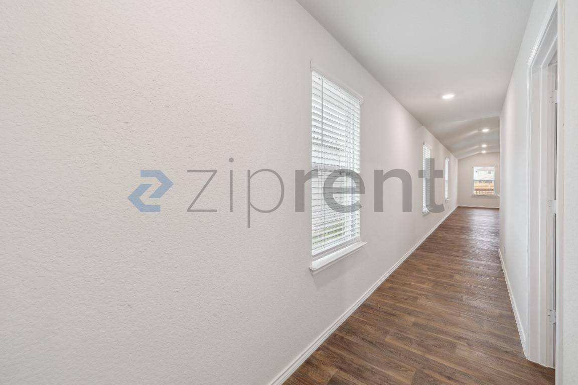 House for rent at 113 Chipping Alley, Floresville, TX 78114