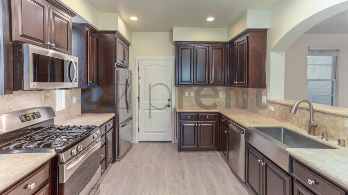 House for rent at 938 Valencia Ave, Mountain View, CA 94040