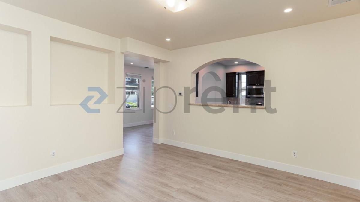 House for rent at 938 Valencia Ave, Mountain View, CA 94040