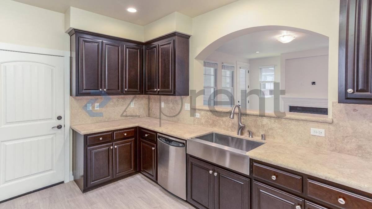 House for rent at 938 Valencia Ave, Mountain View, CA 94040